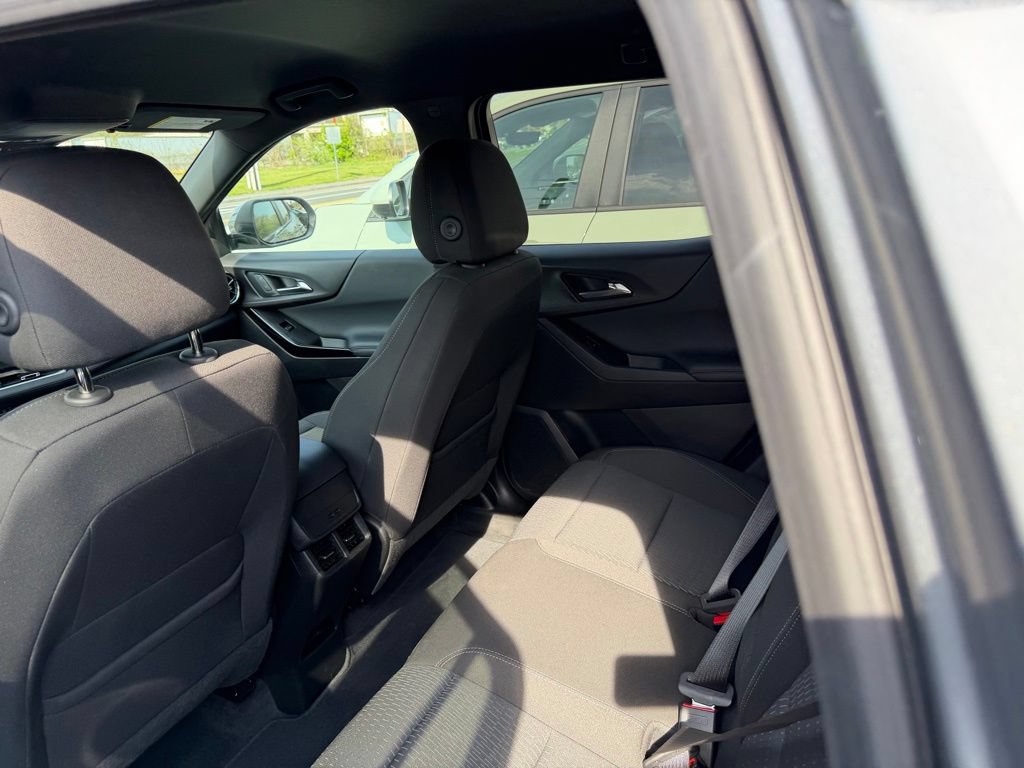 Certified 2025 Chevrolet Equinox LT AWD/4WD image 10