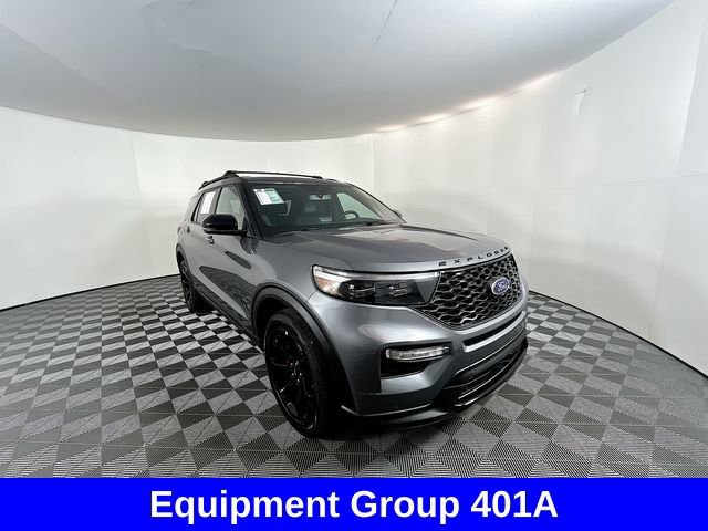 Used 2023 Ford Explorer ST w/ Equipment Group 401A image 2