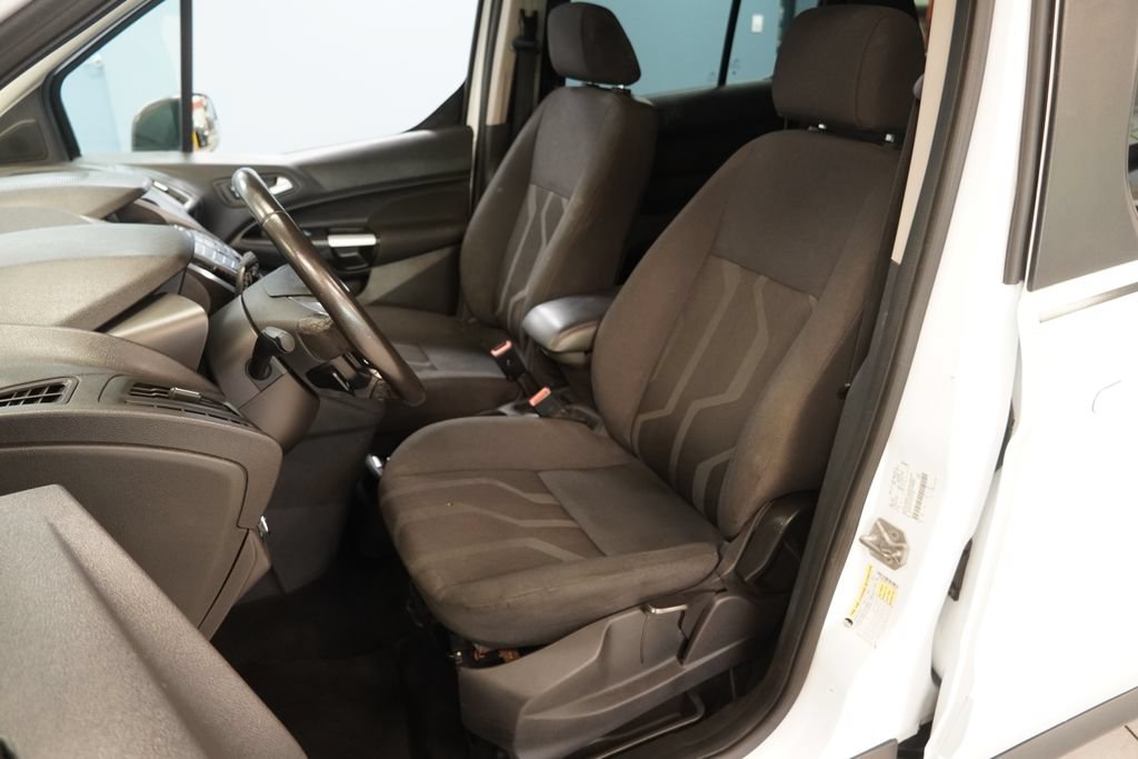 Used 2016 Ford Transit Connect XLT FWD image 3