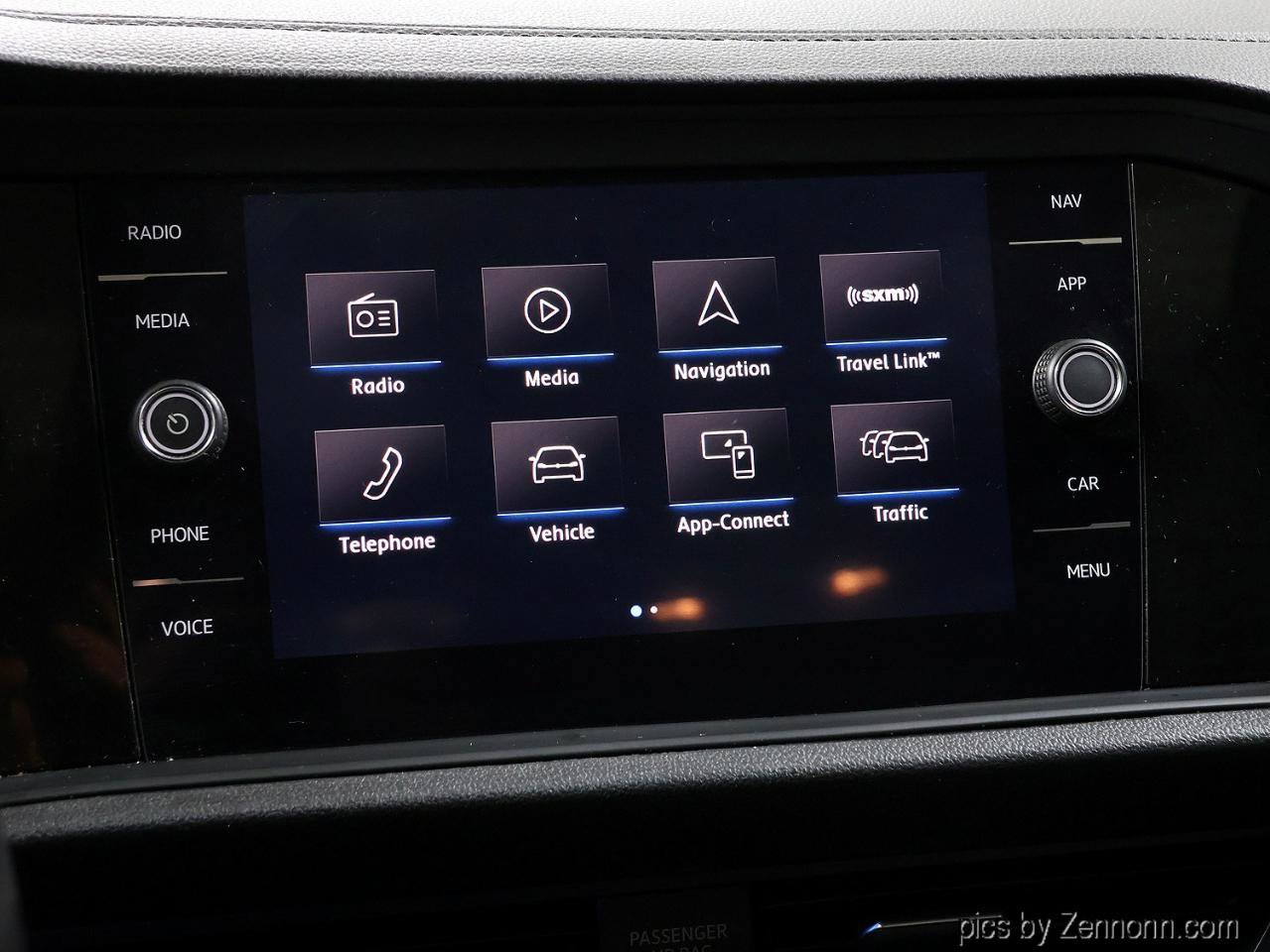 Used 2019 Volkswagen Jetta SEL Premium FWD image 19