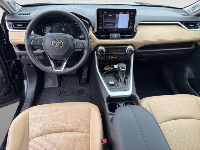 Used 2021 Toyota RAV4 Limited image 14