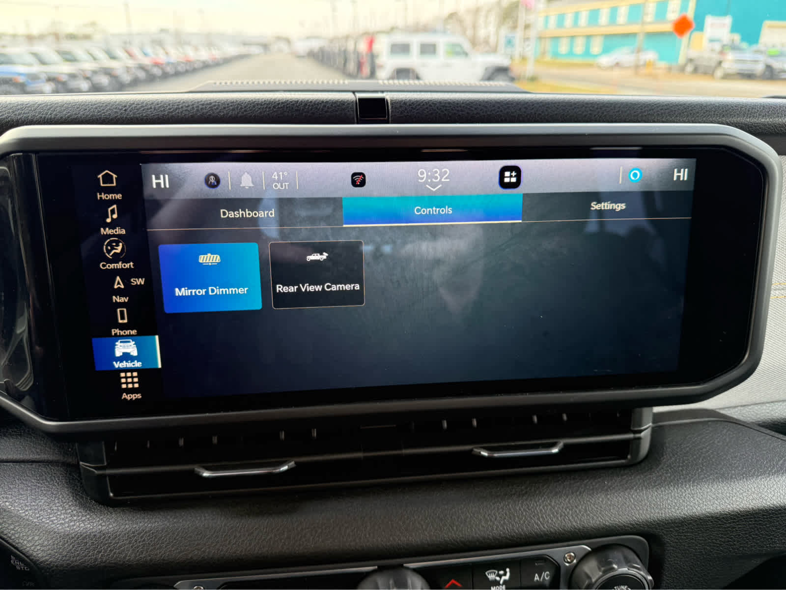 Used 2025 Jeep Gladiator Sport image 22