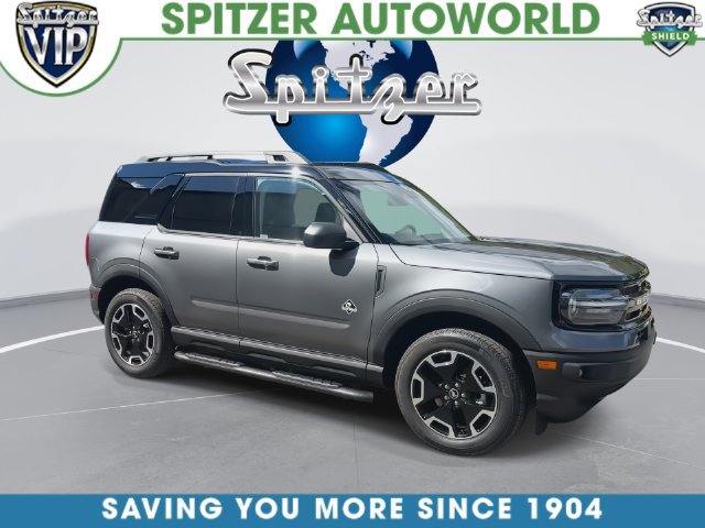 Used 2024 Ford Bronco Sport Outer Banks w/ Tech Package AWD/4WD image 3