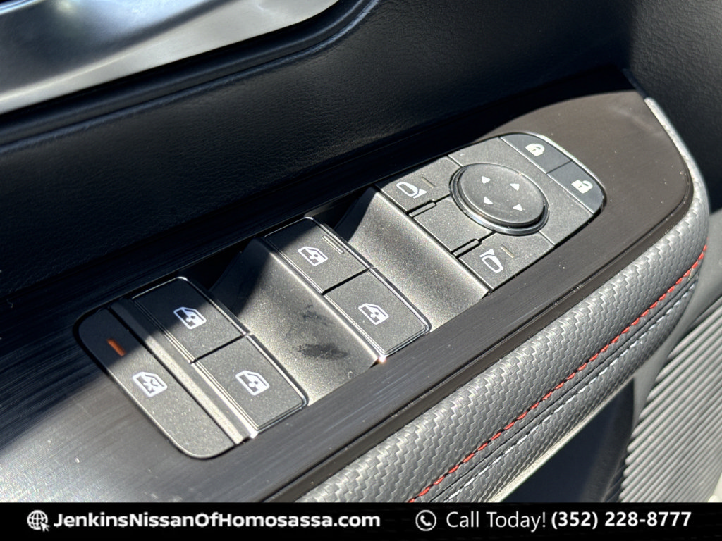 New 2026 Nissan Kicks SR FWD image 26