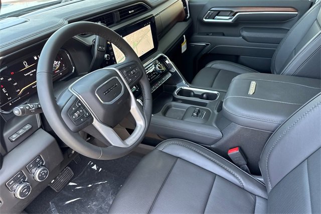 New 2025 GMC Sierra 3500 Denali w/ Denali Reserve Package image 10