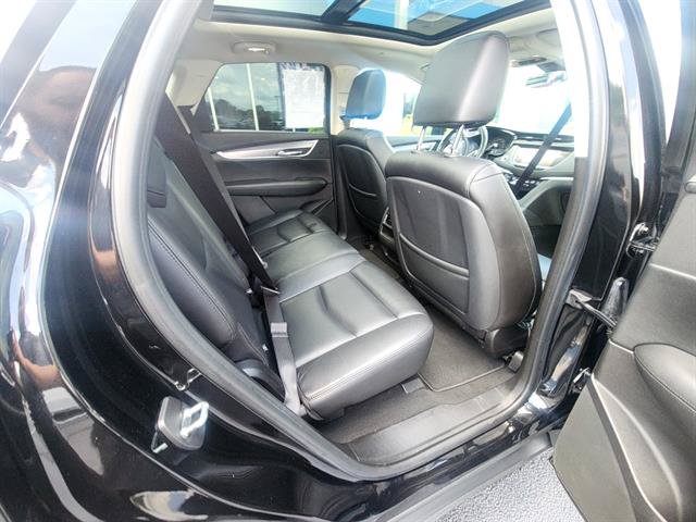 Used 2018 Cadillac XT5 Premium Luxury w/ LPO, Black Ice Package AWD/4WD image 18