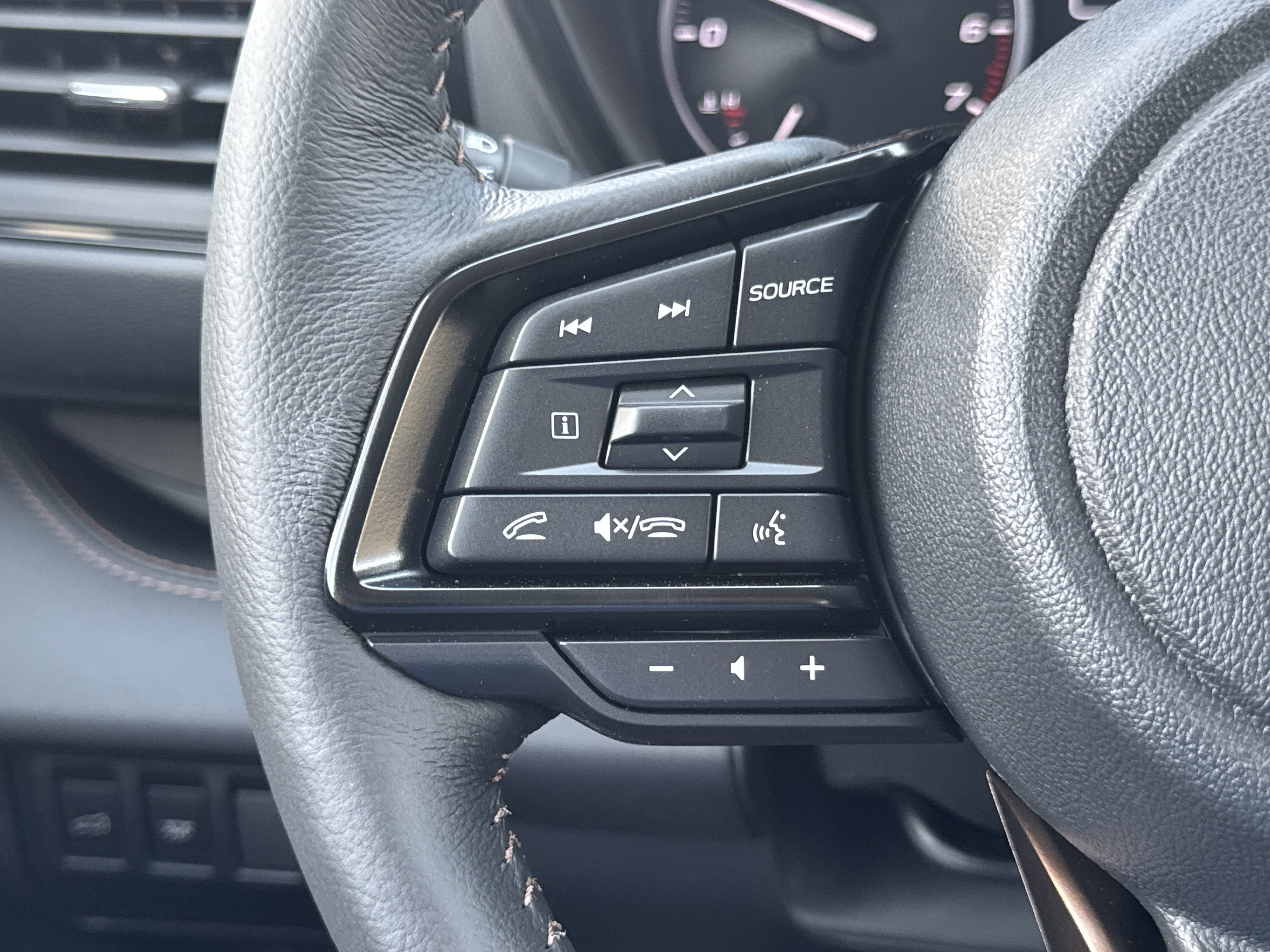 New 2026 Subaru Ascent Limited Bronze image 15