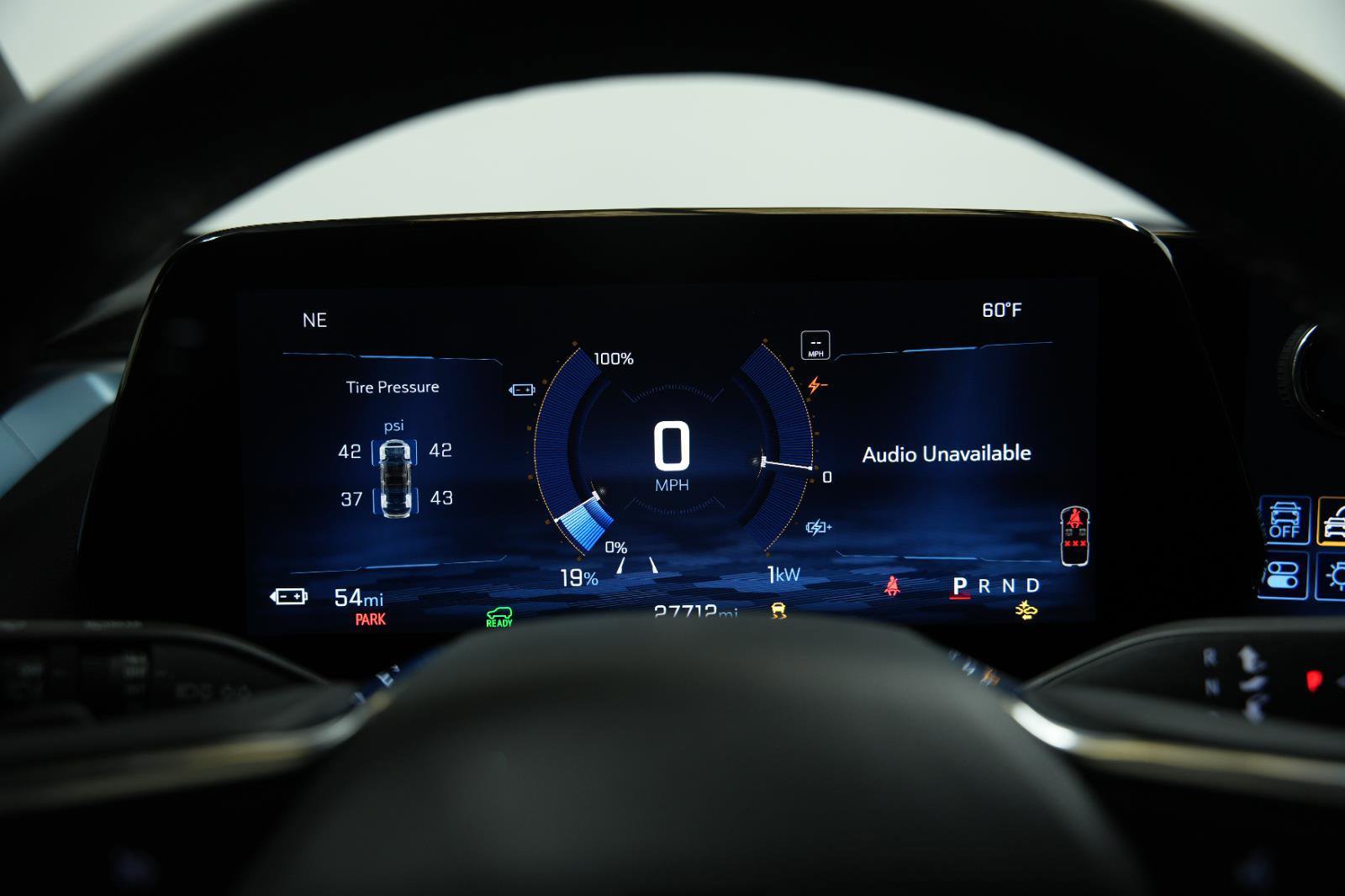 Used 2024 Chevrolet Equinox EV LT image 30