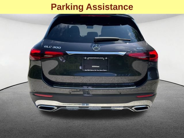 Used 2025 Mercedes-Benz GLC 300 4MATIC image 11