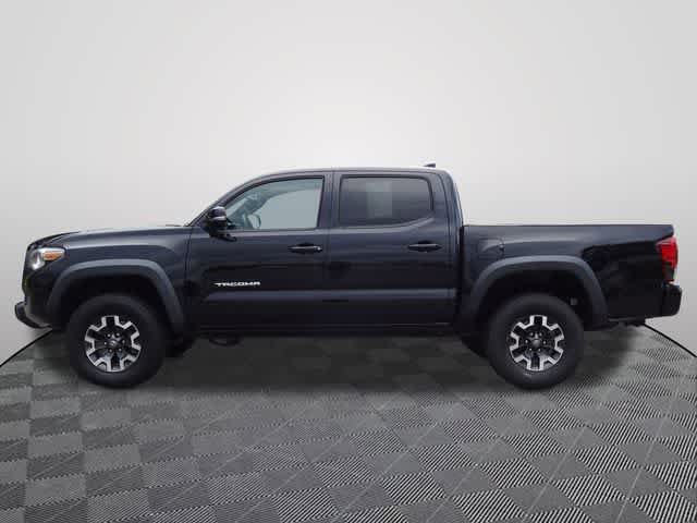 Used 2019 Toyota Tacoma TRD Off-Road w/ Technology Package AWD/4WD image 2