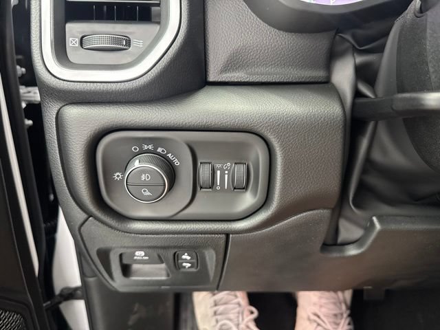 New 2027 RAM 1500 Big Horn AWD/4WD image 35