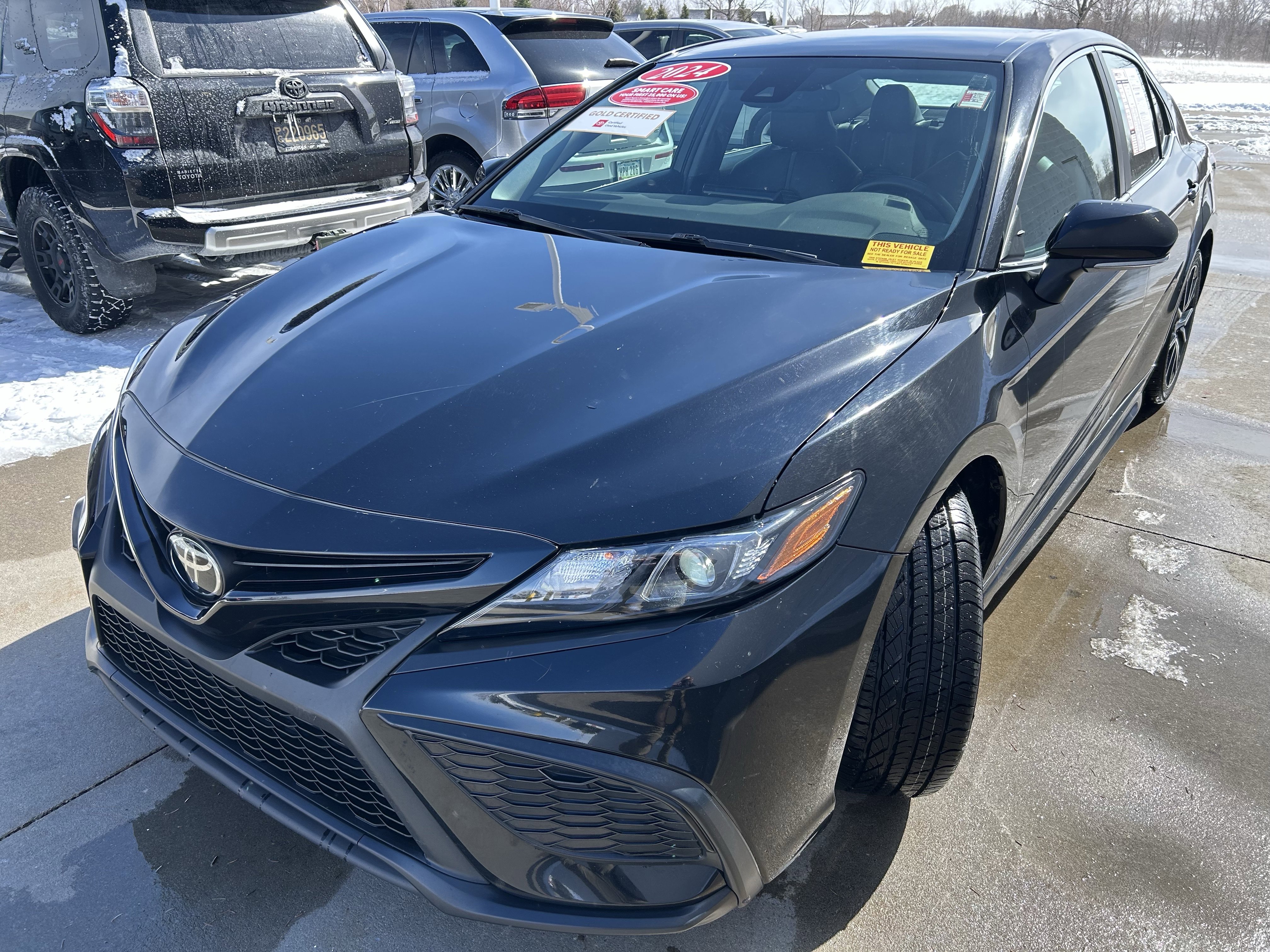 Certified 2024 Toyota Camry SE image 3