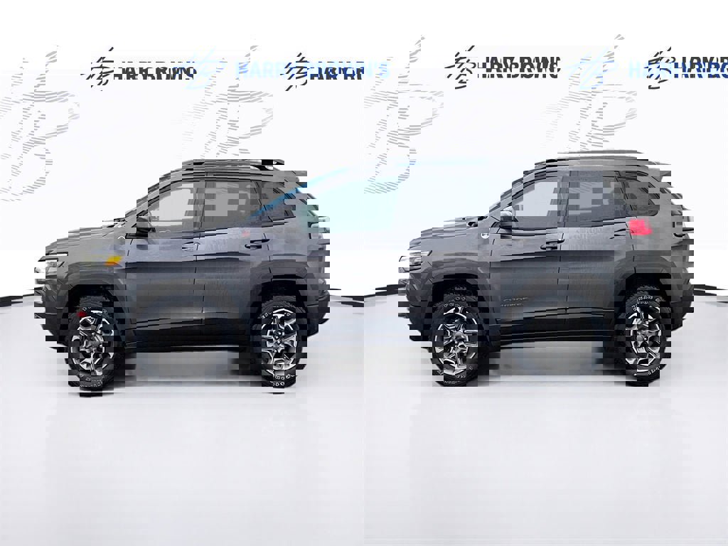 Used 2020 Jeep Cherokee Trailhawk image 8