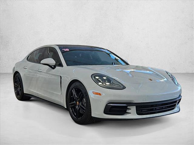 Used 2018 Porsche Panamera image 3