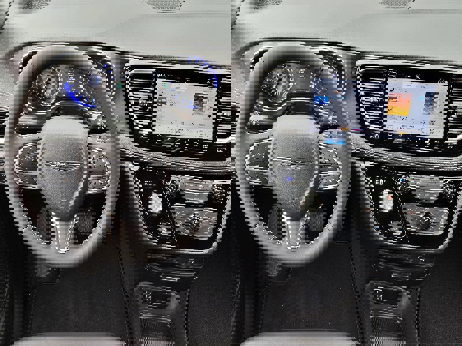 New 2026 Chrysler Pacifica Select image 25