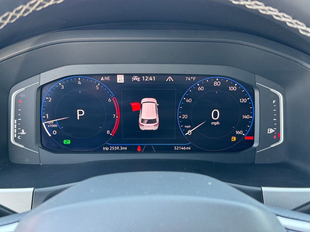 Used 2021 Volkswagen Atlas Cross Sport SEL Premium image 24