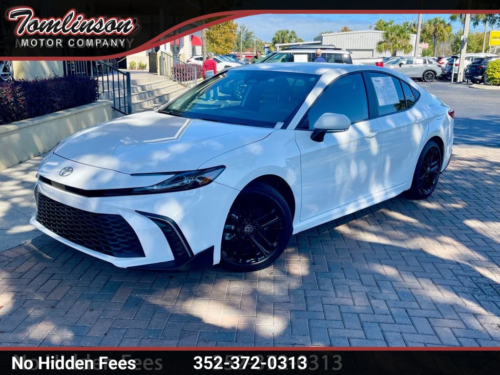 Used 2025 Toyota Camry SE
