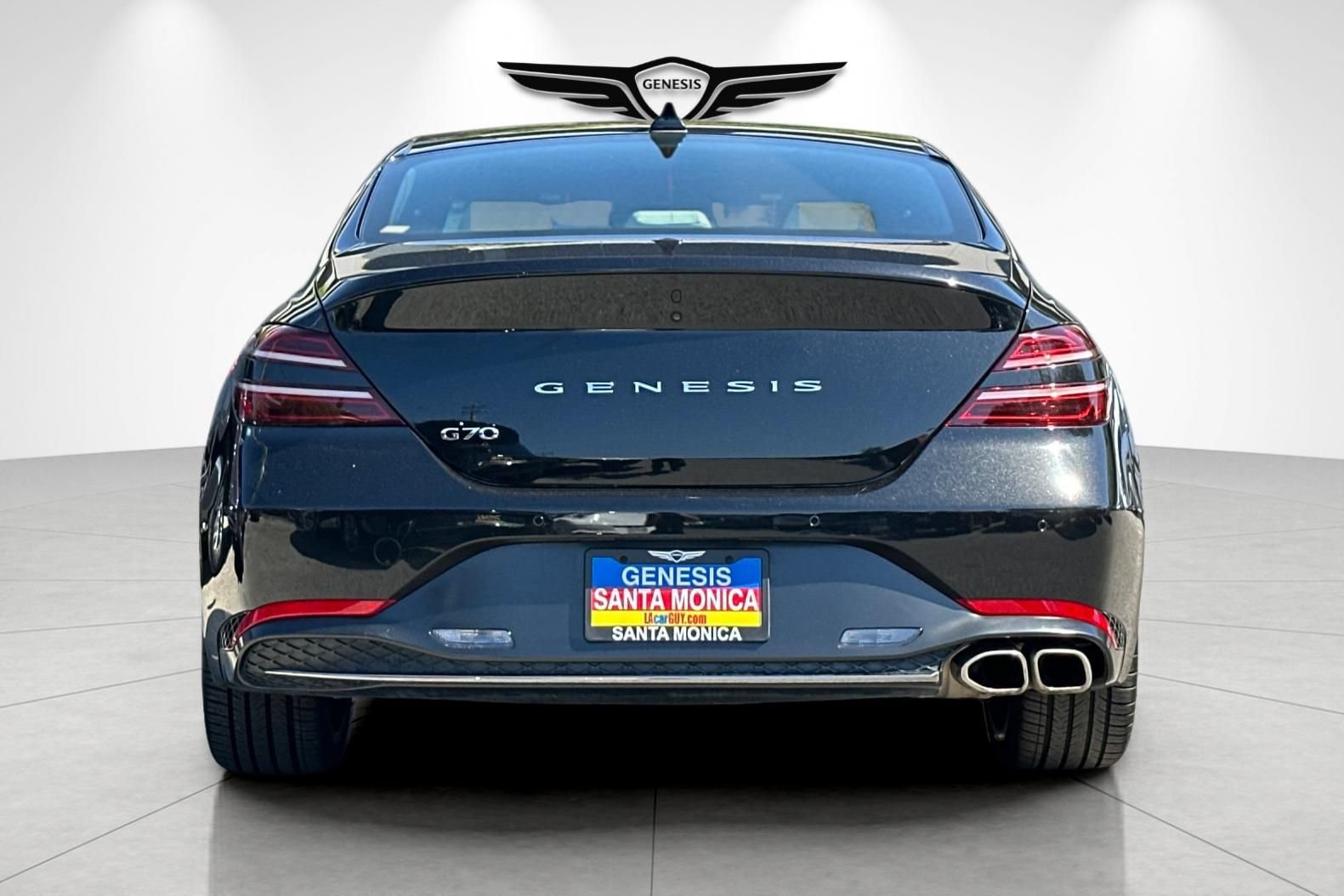 Used 2023 Genesis G70 2.0T w/ Sport Prestige Package RWD image 6