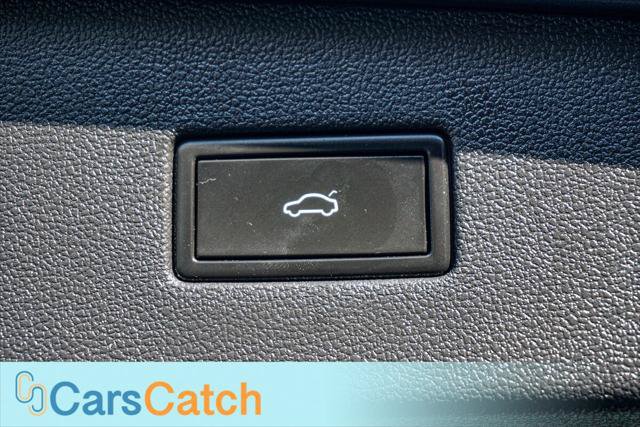 Used 2022 Volkswagen Tiguan SEL R-Line AWD/4WD image 43