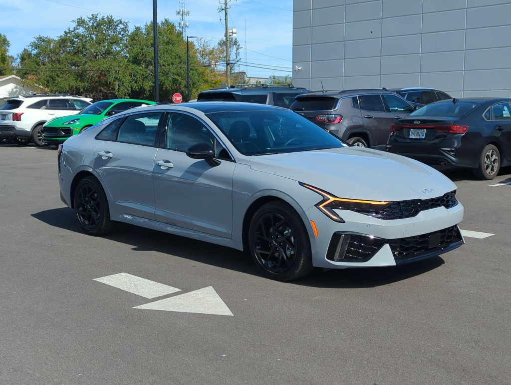 New 2027 Kia K5 GT-Line image 9