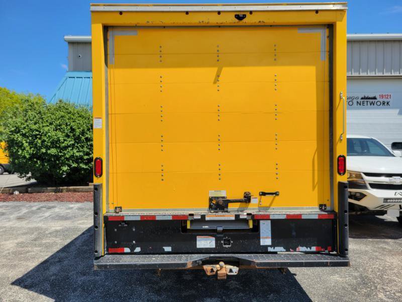 Used 2022 GMC Savana 3500 Extended w/ Power Convenience Package RWD image 6
