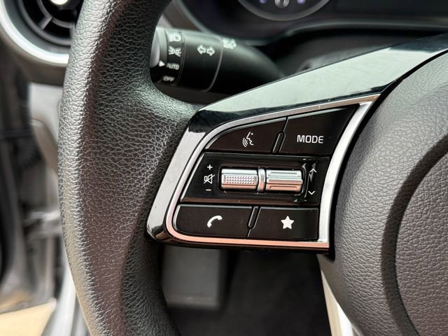 Used 2023 Kia Forte LXS FWD image 17
