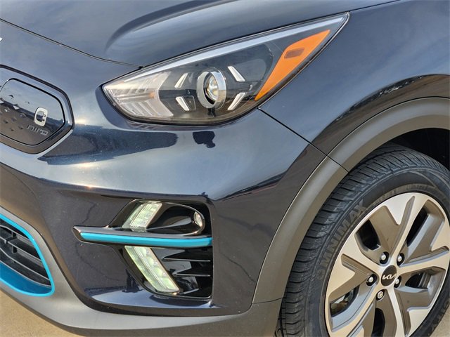 Used 2022 Kia Niro EX Premium image 9