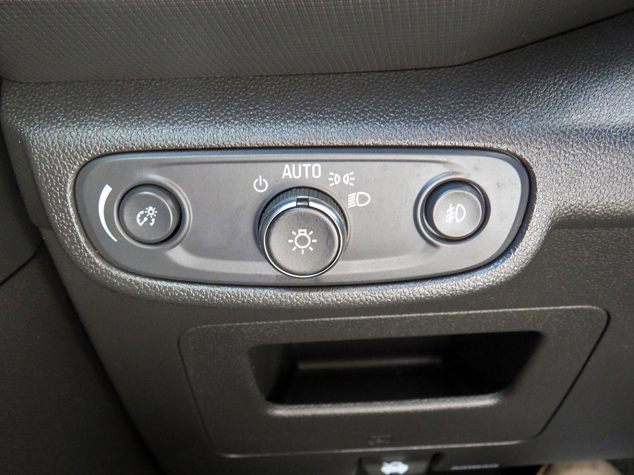 Used 2021 Chevrolet TrailBlazer LT w/ Convenience Package image 30