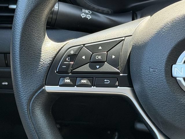 Used 2024 Nissan Sentra SV FWD image 24