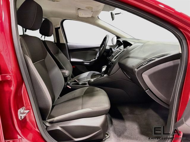 Used 2012 Ford Focus SE FWD image 26