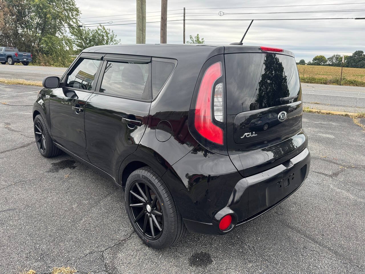 Used 2015 Kia Soul FWD image 8