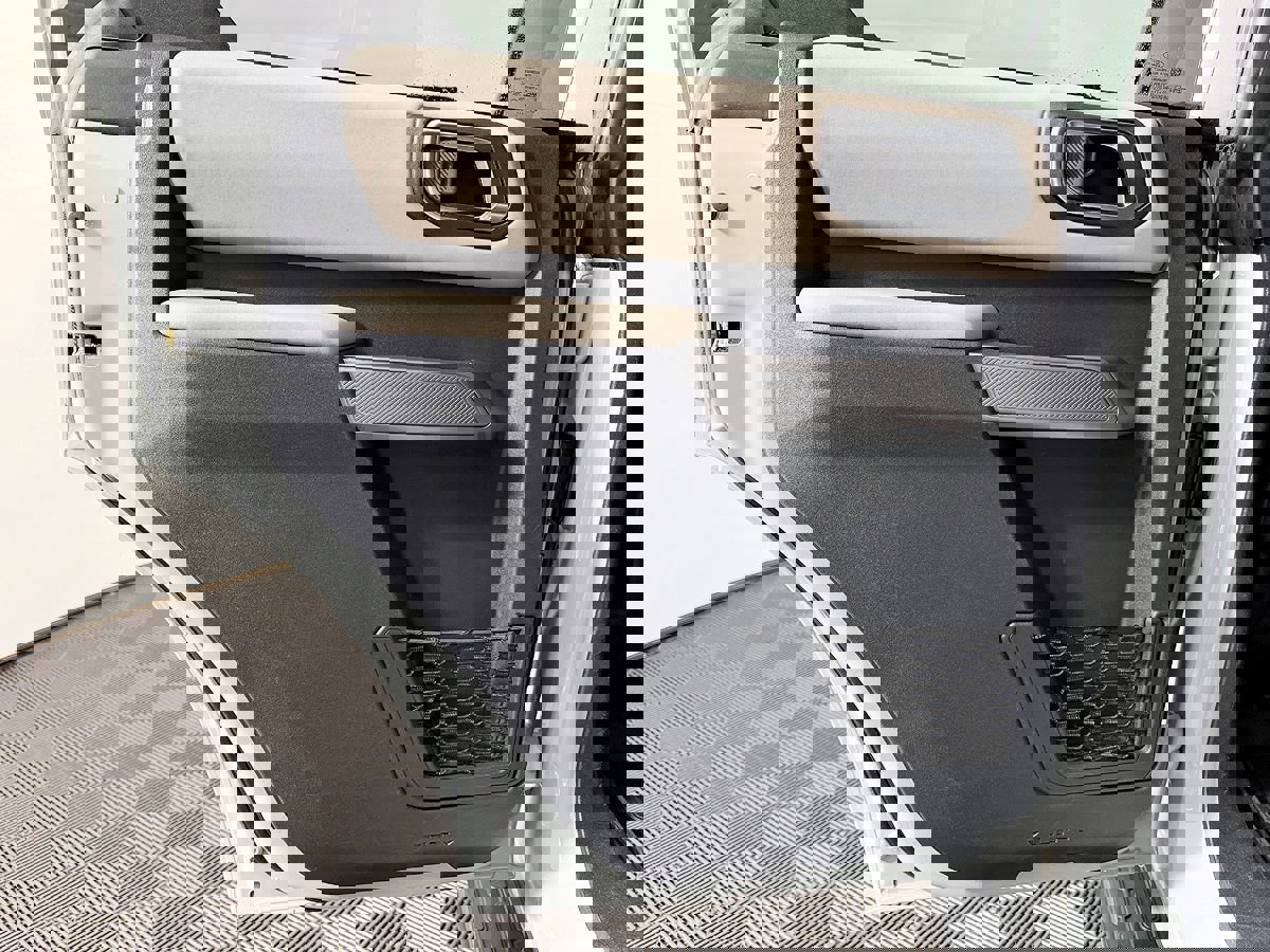 Used 2021 Ford Bronco Wildtrak image 43