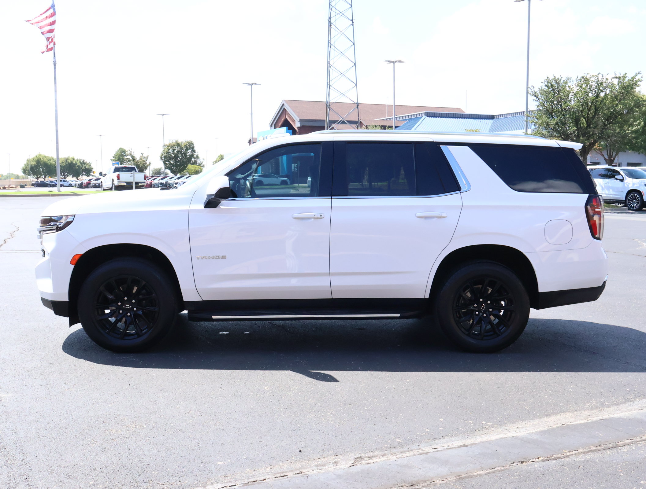 Used 2023 Chevrolet Tahoe LS RWD image 30