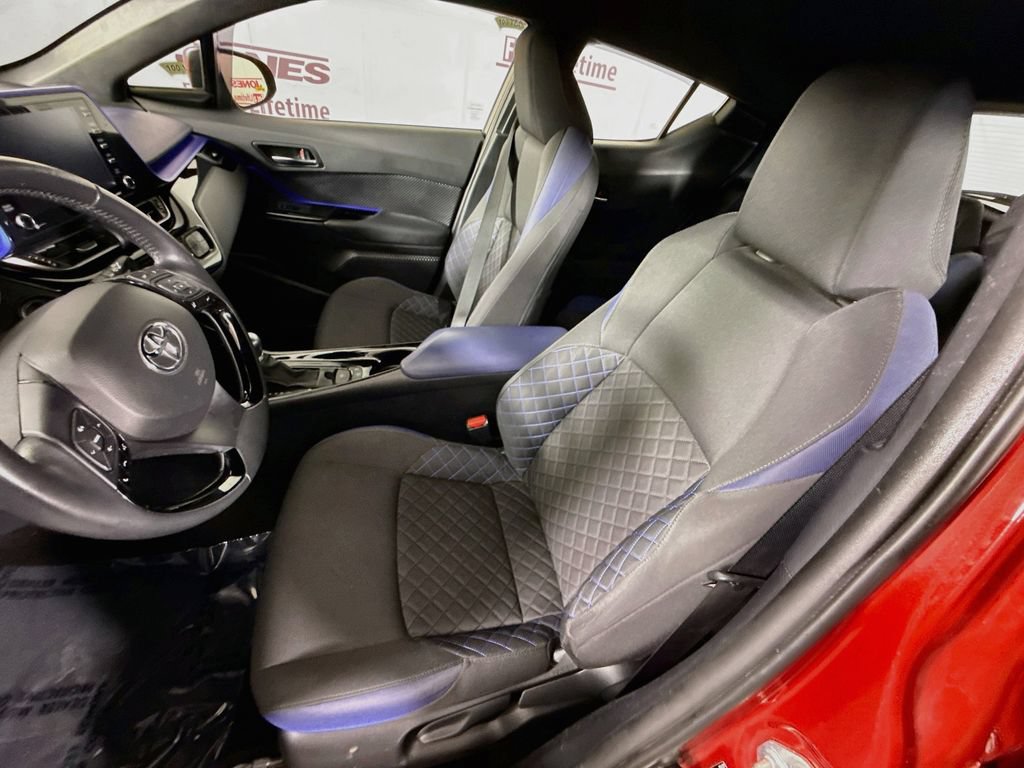 Certified 2021 Toyota C-HR XLE FWD image 23