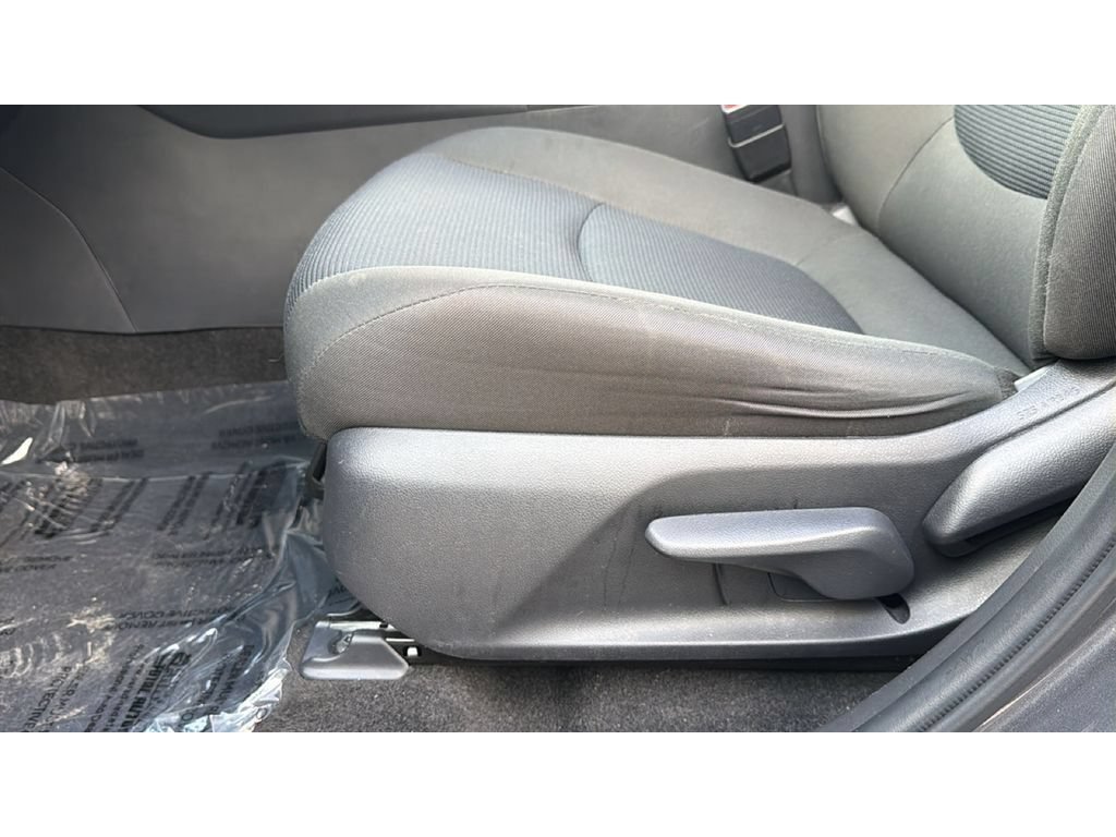 Used 2024 Toyota RAV4 LE FWD image 14