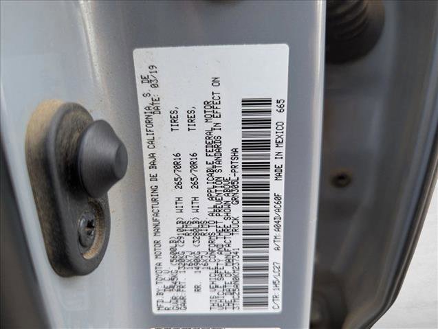 Used 2019 Toyota Tacoma TRD Off-Road image 16