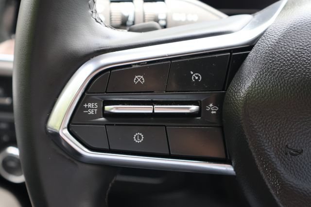 Used 2025 Chevrolet Tahoe LS AWD/4WD image 8