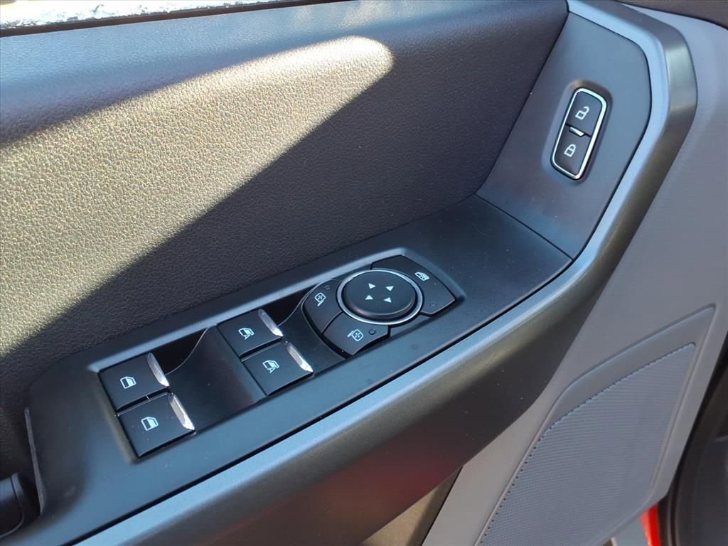 New 2026 Ford F250 XLT w/ FX4 Off-Road Package image 19