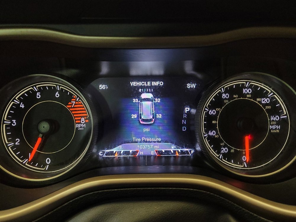 Used 2018 Jeep Cherokee Limited w/ Technology Group image 23