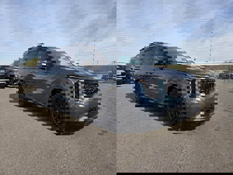 New 2026 Kia Carnival SX Prestige video 2