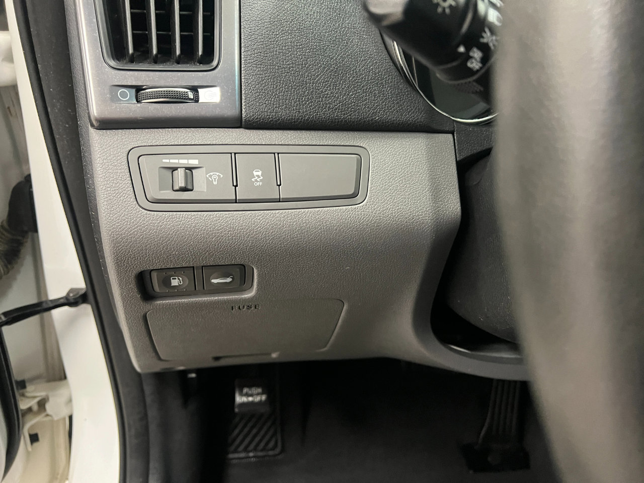 Used 2014 Hyundai Sonata Hybrid image 27