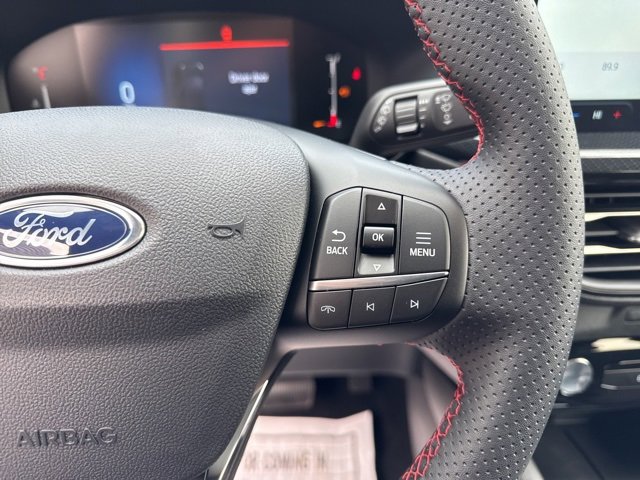 New 2025 Ford Escape ST-Line w/ Equipment Group 301A image 17