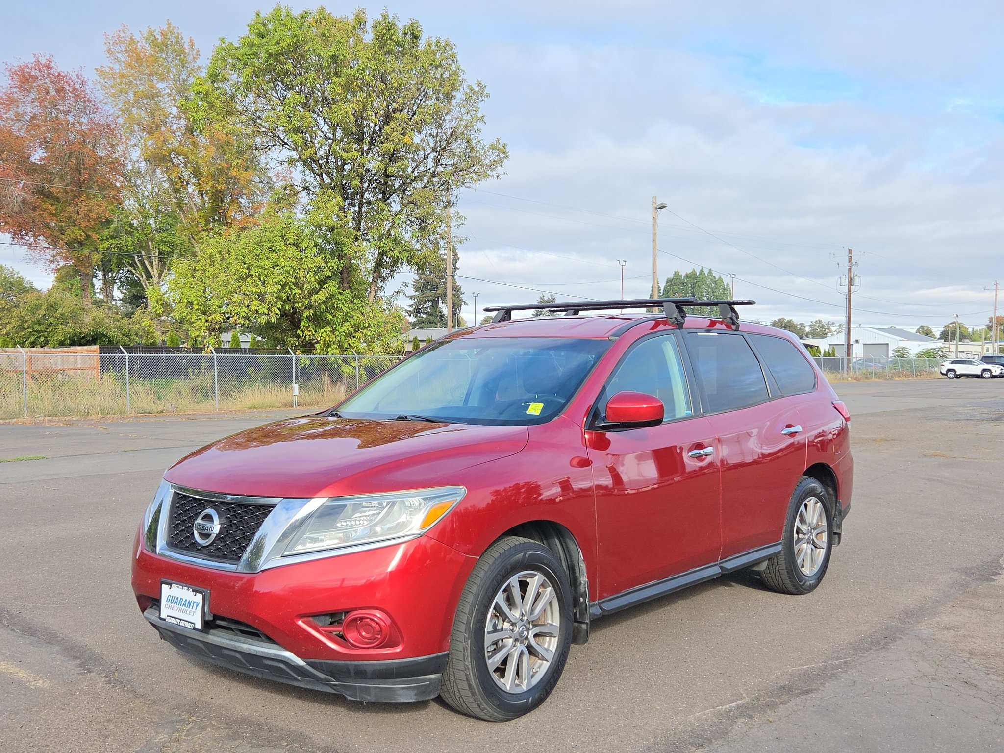 Used 2015 Nissan Pathfinder S AWD/4WD image 3