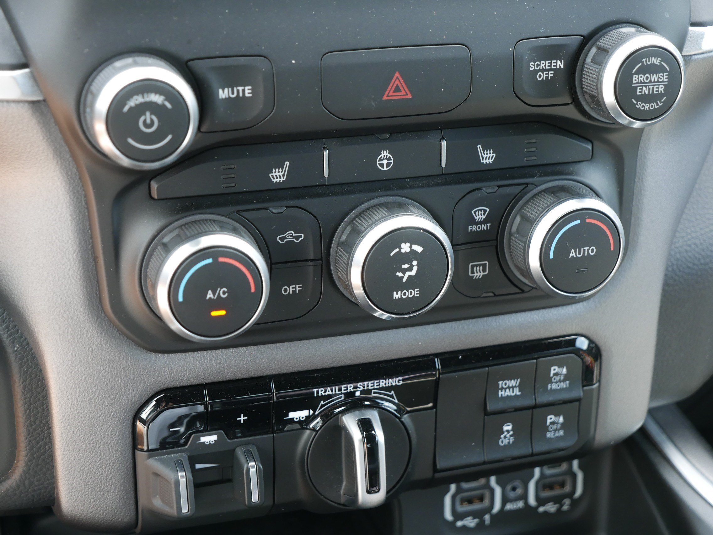 Used 2022 RAM 1500 Big Horn AWD/4WD image 23