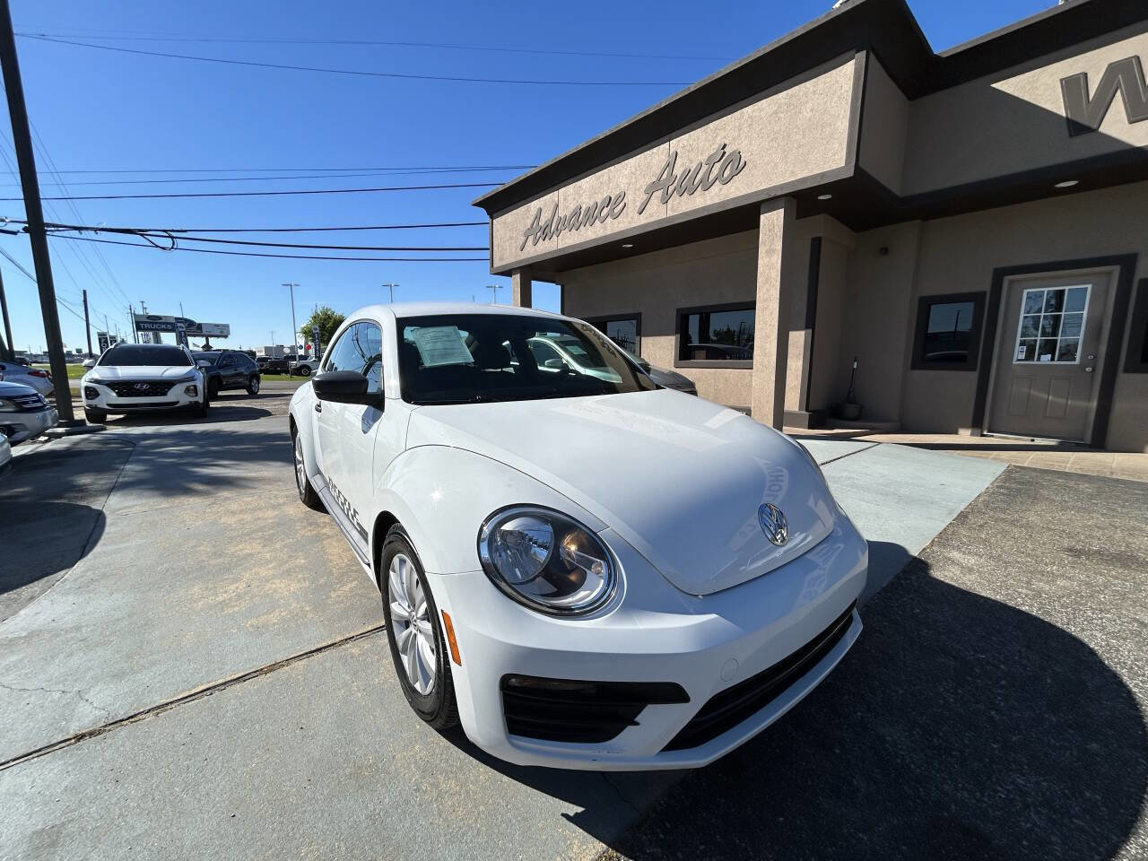 Used 2018 Volkswagen Beetle 2.0T S image 9