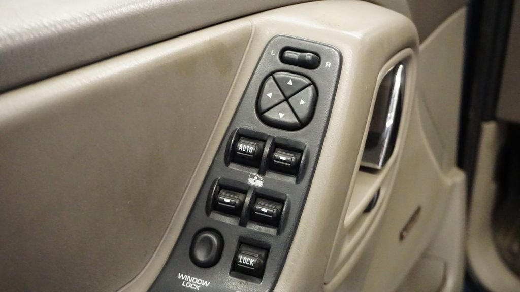 Used 2000 Jeep Grand Cherokee Laredo image 23