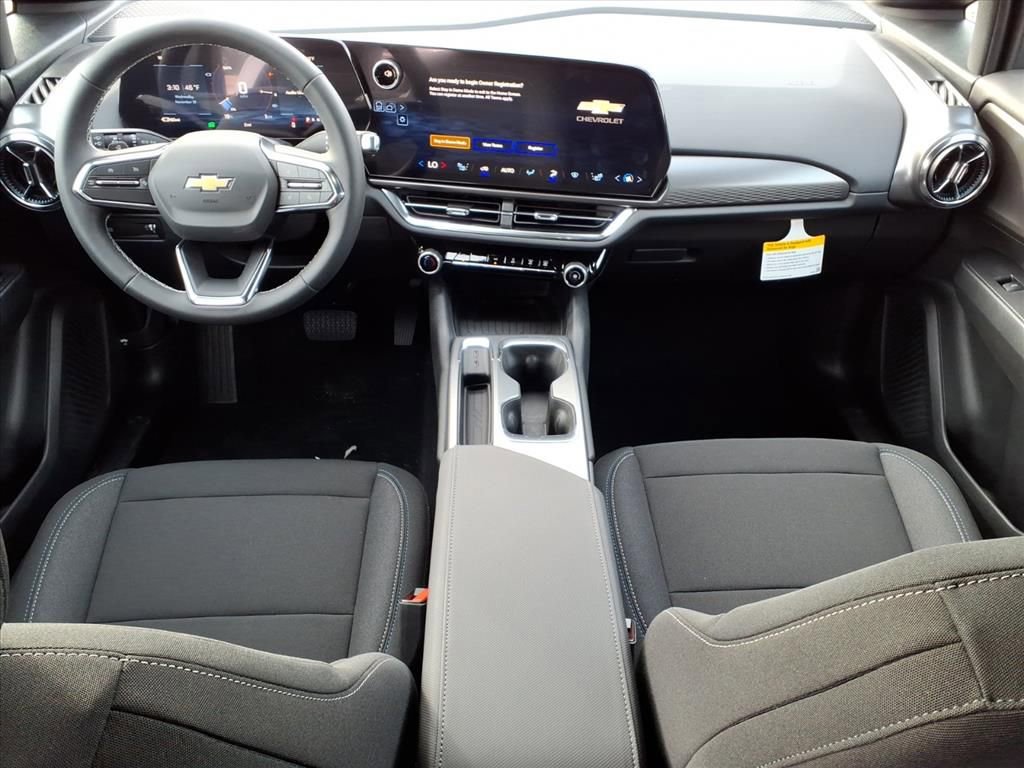 New 2026 Chevrolet Equinox EV LT image 10