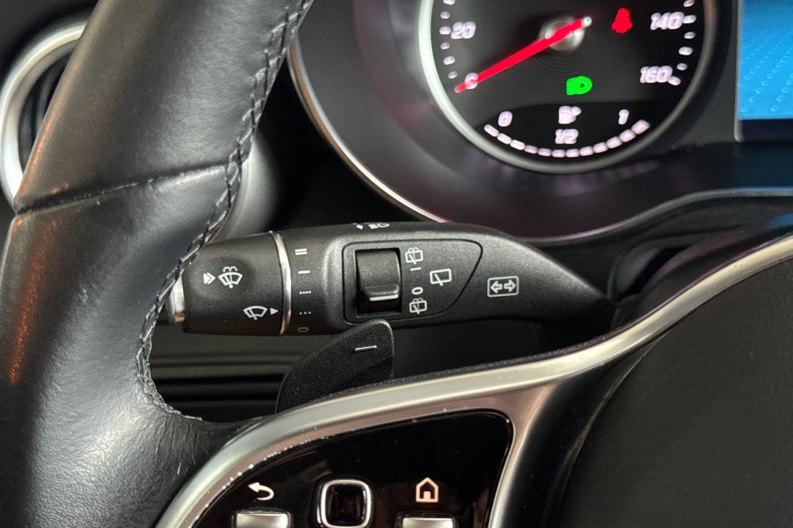 Certified 2021 Mercedes-Benz GLC 300 4MATIC image 31