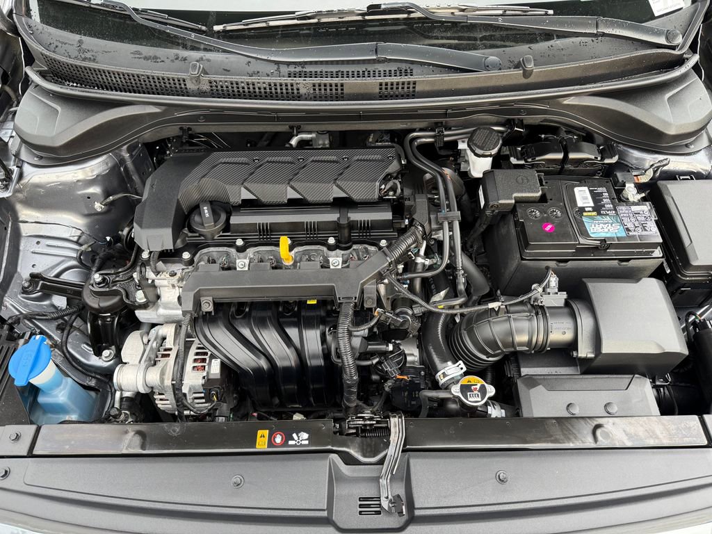 Used 2020 Hyundai Accent SE image 11