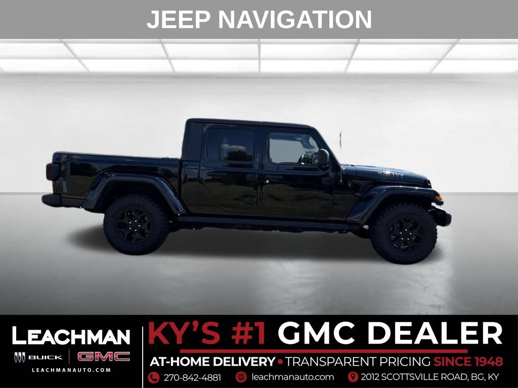 Used 2021 Jeep Gladiator Sport AWD/4WD image 2